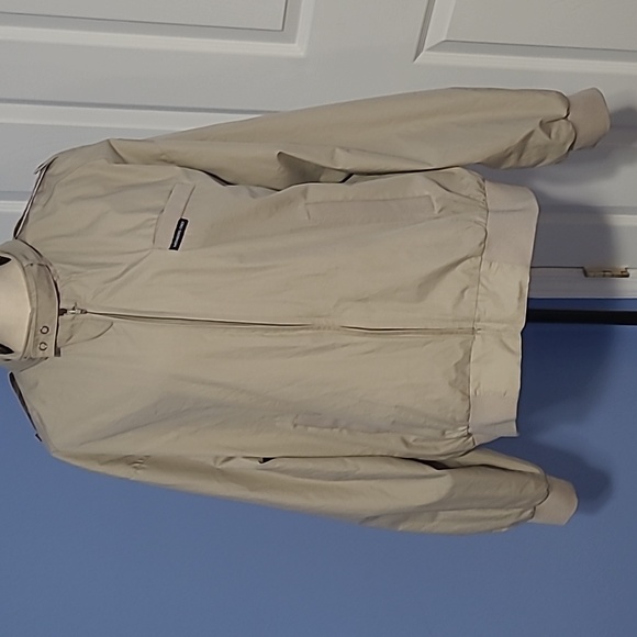 Members Only Other - Vintage Style Men's XL Beige Members Only Jacket, Like new condition